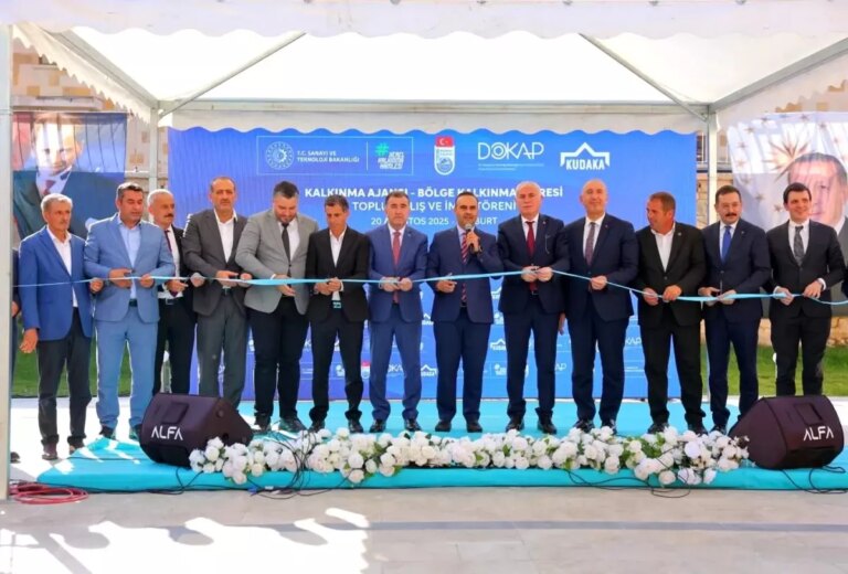 bayburtta-arasta-projesi-acildi-iDOe2vh3.jpg